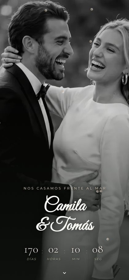 Portada de una invitación digital de boda vista en el celular